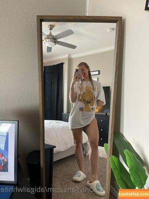 abigailwhhite photo #0020