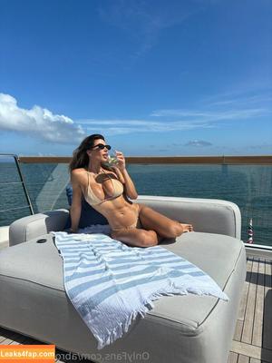abroadwithmila photo #0092