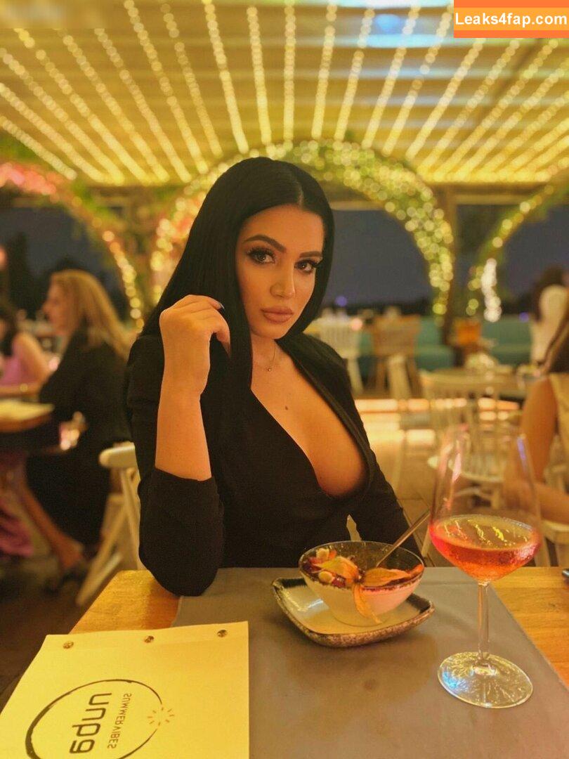 Adelina /  leaked photo photo #0004