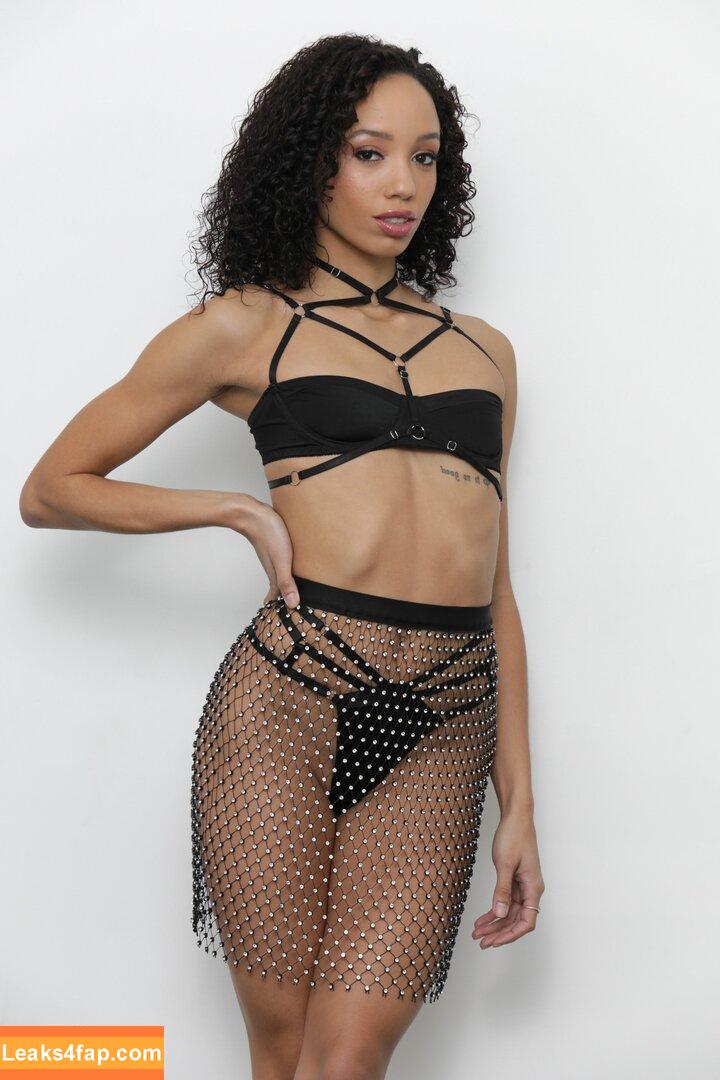 Adulttime / adulttimecom leaked photo photo #0732