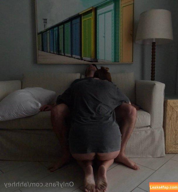 ahhhey / ahh_kmeyy leaked photo photo #0060