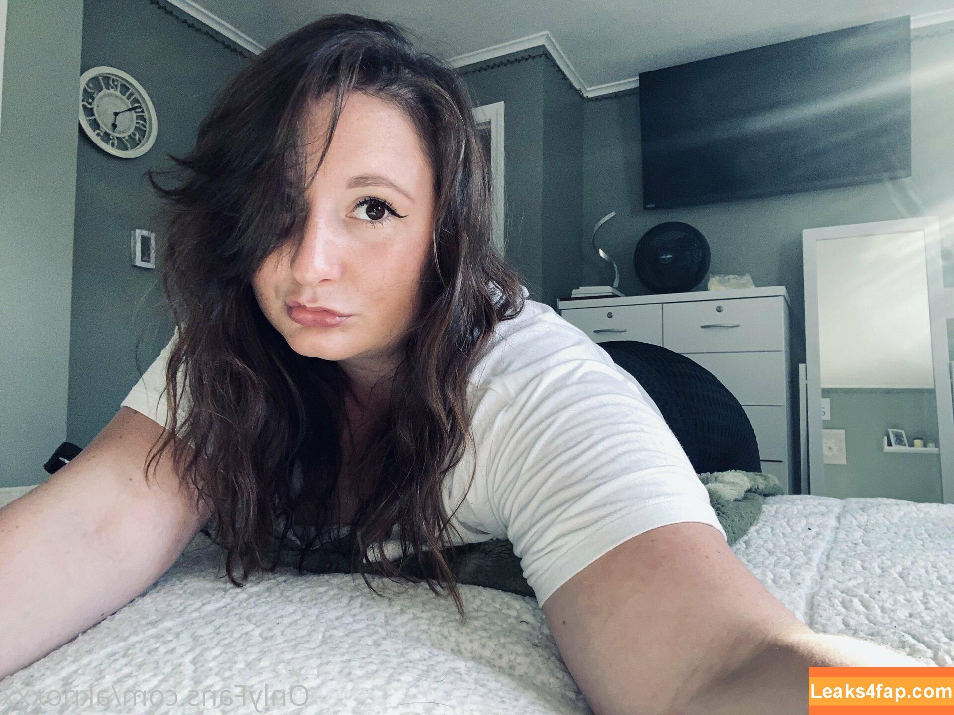 aknoxxx / Amber Knox / aknoxx / ambersplayland leaked photo photo #0015