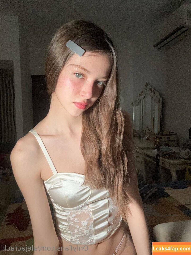 Aleja Crack / alejacrack leaked photo photo #0024