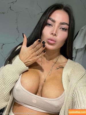 Alena Omovych photo #0062