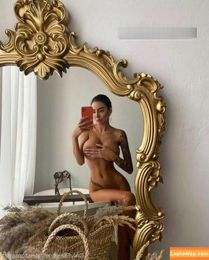 Alena Omovych photo #0187