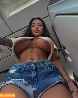 Alena Omovych photo #0395
