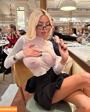 Alena Omovych photo #0418