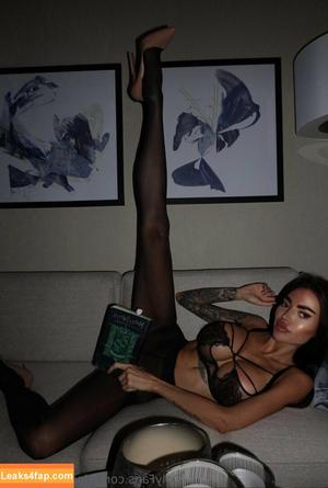 Alena Omovych photo #0655