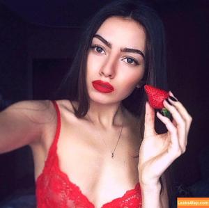 Alena Omovych photo #0768