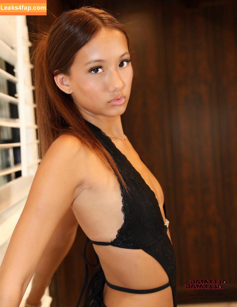 Alessandra Liu / _alessandraliu leaked photo photo #0225