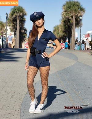 Alessandra Liu photo #0408