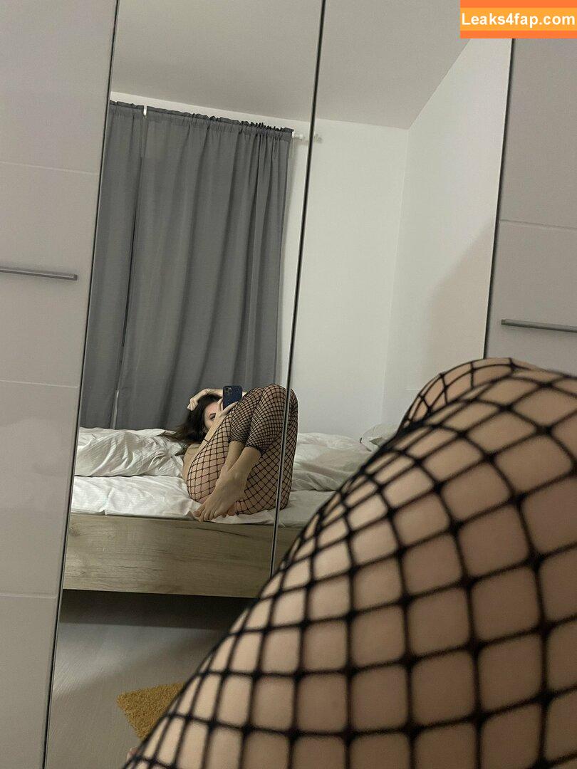 alexandra21 /  leaked photo photo #0007