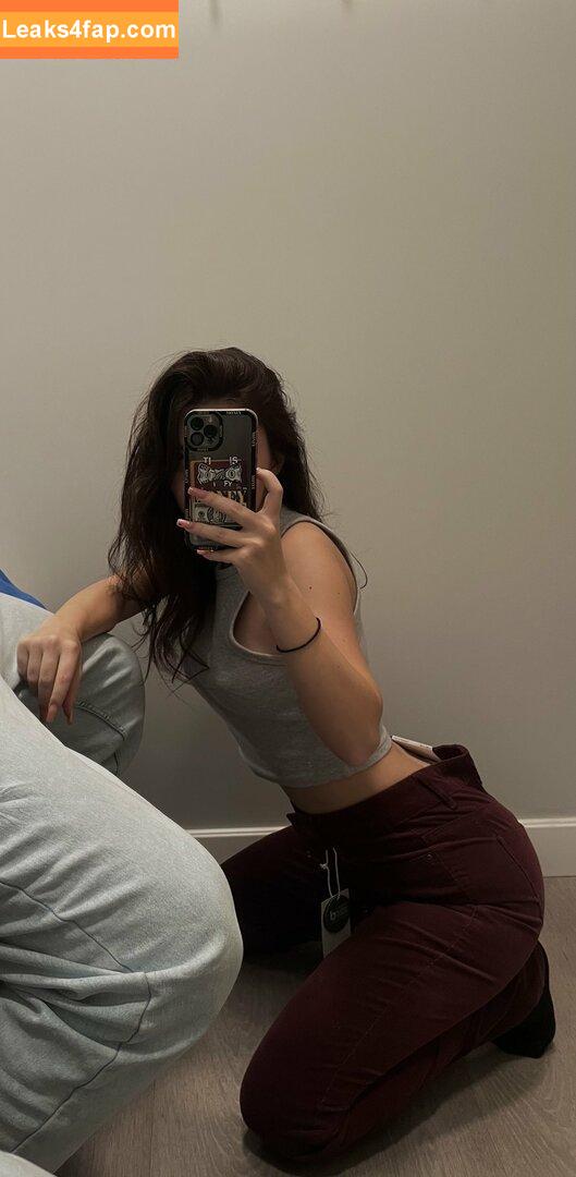 alexandra21 /  leaked photo photo #0012