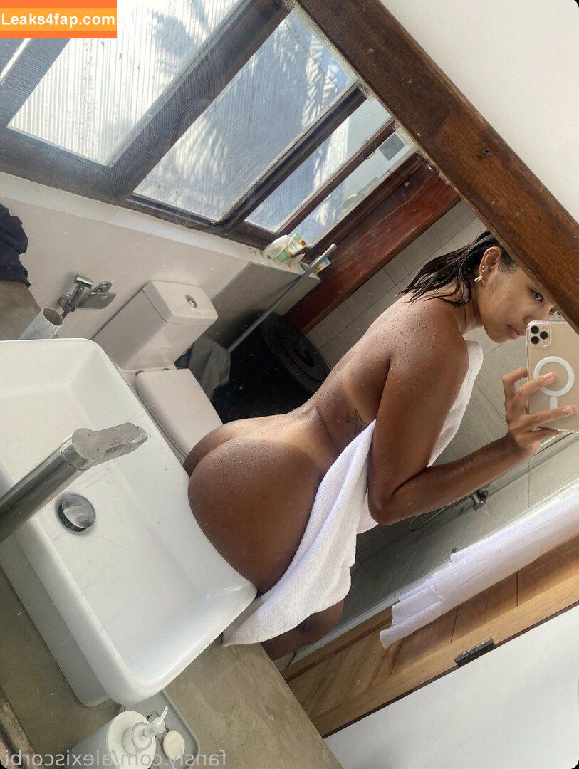Alexis Corbi / miss.corbi / puffpuffpeaches leaked photo photo #0102