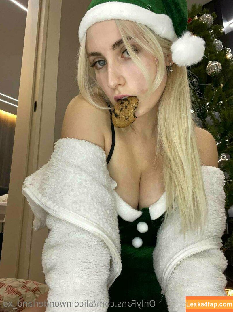 aliceinwonderland_xo / aliceinwonderland_xo1 leaked photo photo #0027