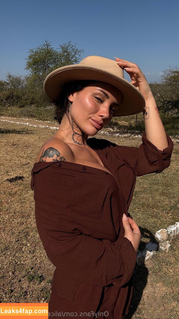 aliceknowssweden / alicelovisan leaked photo photo #0011