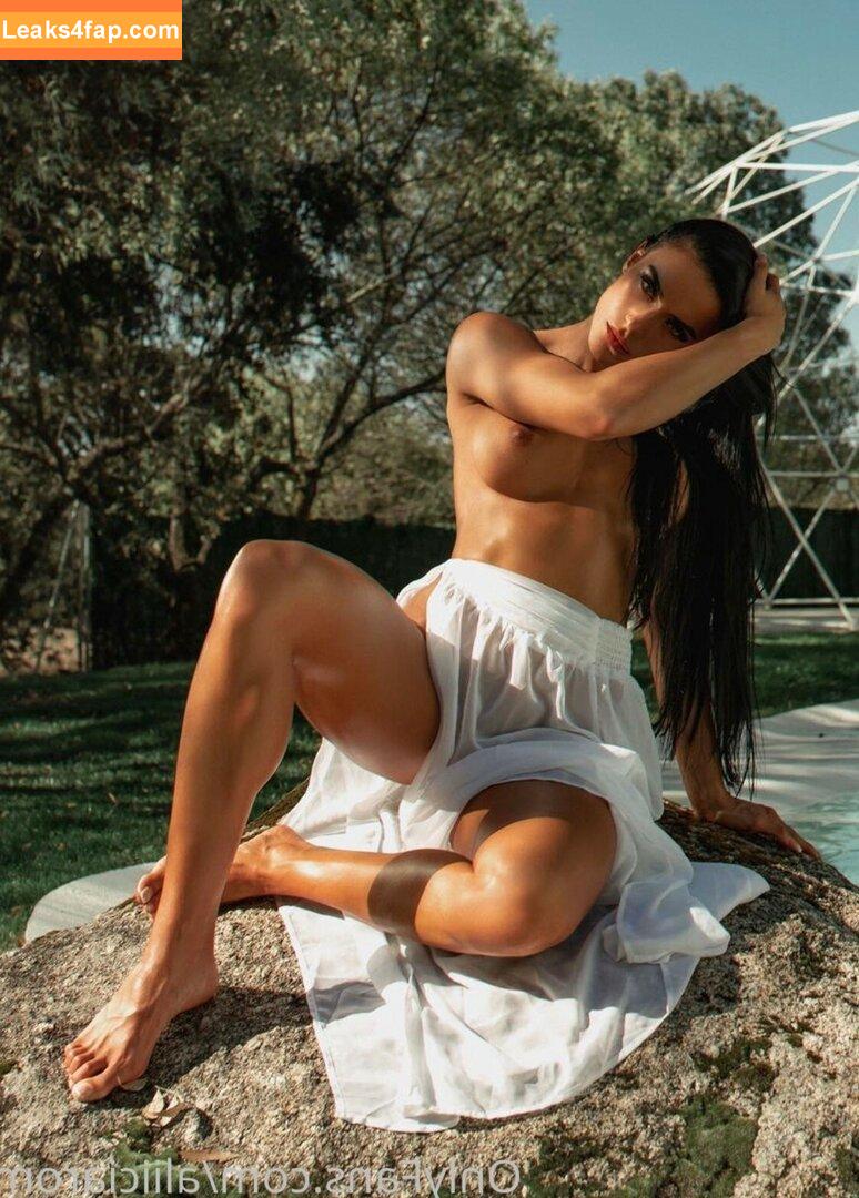 Alicia Romero / aliiciaromeroo leaked photo photo #0015