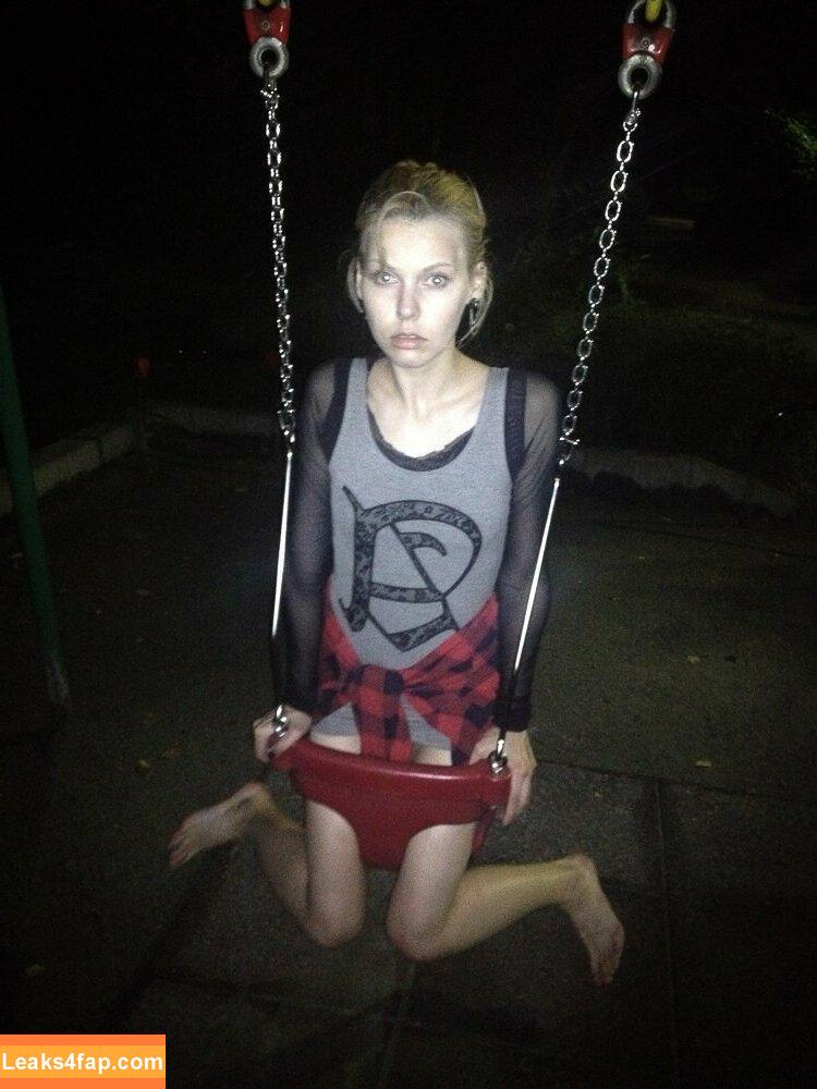 Alina Rin / alinarin / alinarinrin / arinushika / deepfake слитое фото фото #0068