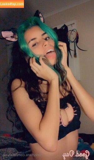 alixlynx photo #0067