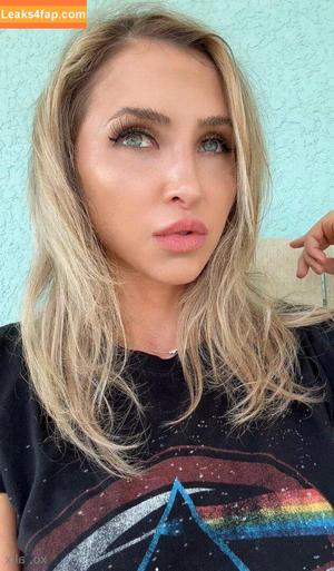 alixlynx photo #0122