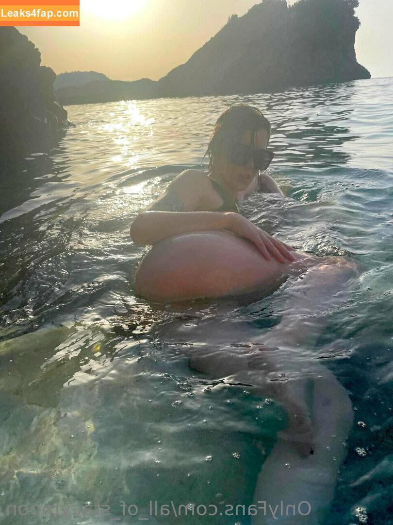 all_of_stacymoon / world_of_stacy leaked photo photo #0025