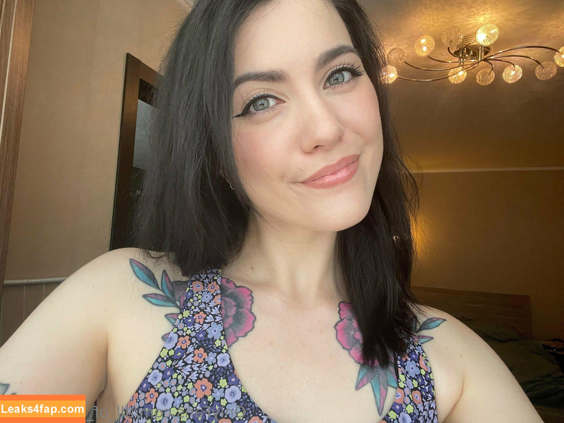 all_of_stacymoon / world_of_stacy leaked photo photo #0070