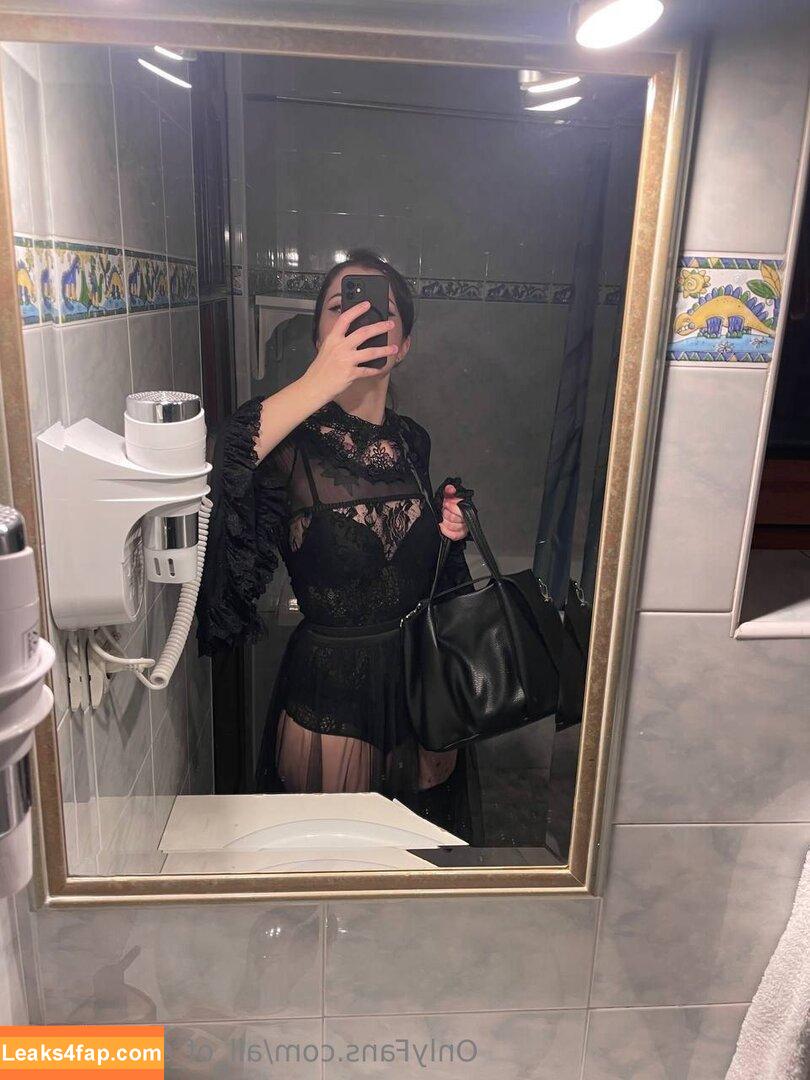 all_of_stacymoon / world_of_stacy leaked photo photo #0093