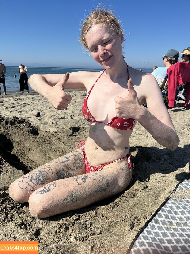 allie0t / alliet659 leaked photo photo #0019