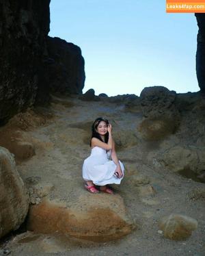 AlodiaMarie photo #0075