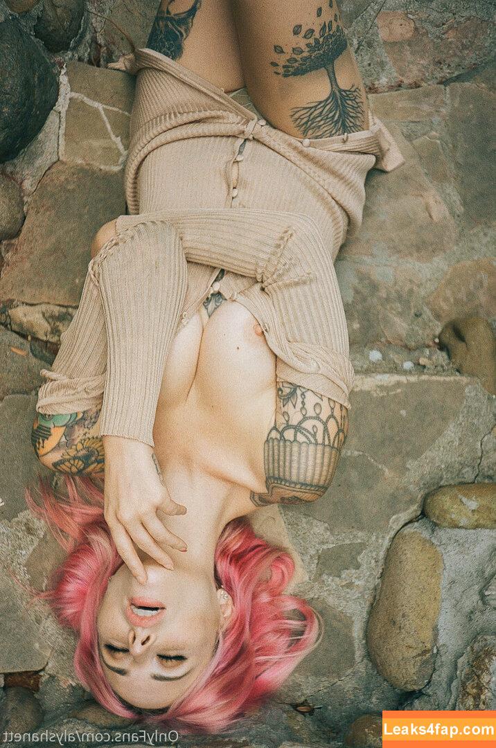 AlyshaNett leaked photo photo #0021