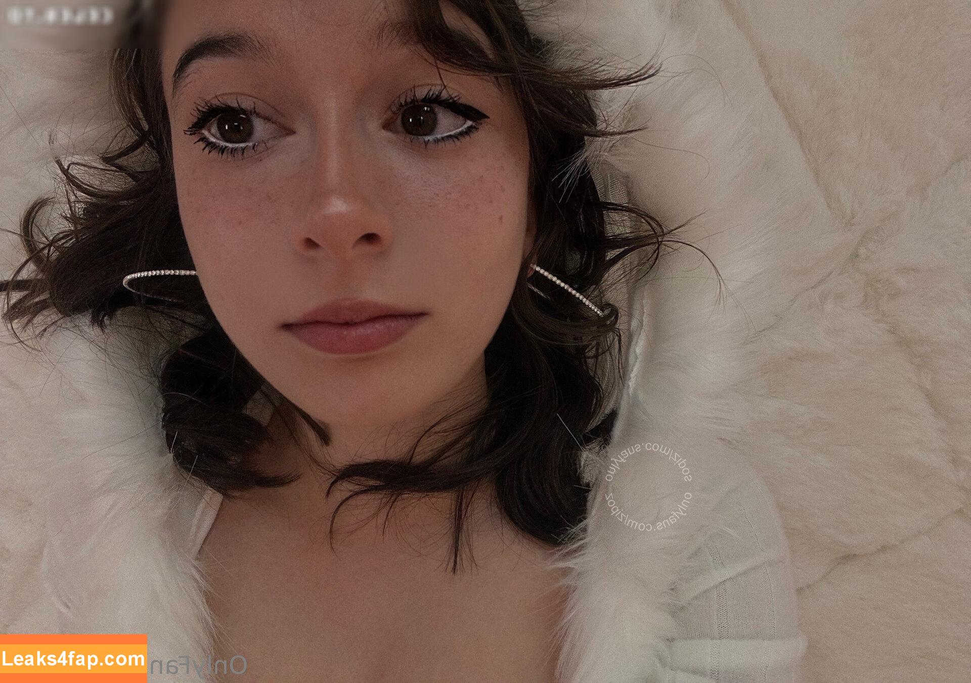 Alyssa Alessio /  leaked photo photo #0012