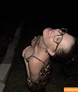 Amanda Cerny photo #0013
