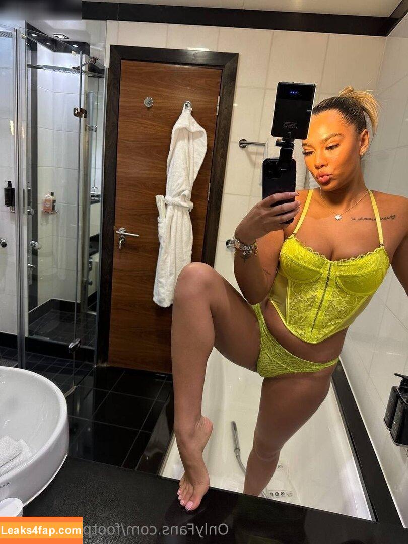Amber Chuter Rose/ footprincessx2 /  leaked photo photo #0055