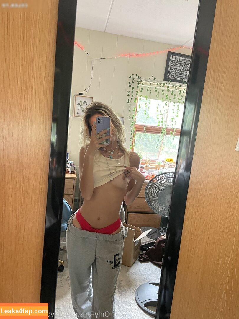Ambie Bambi /  leaked photo photo #0012