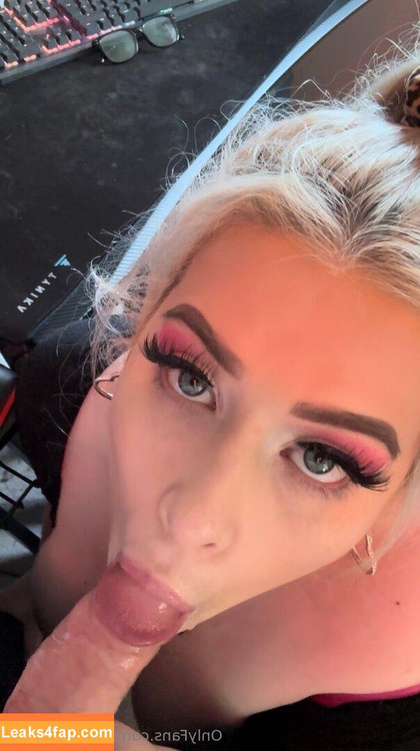ameliaskye98 / ameliaskye98_ leaked photo photo #0002