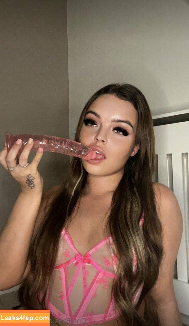 Amy White / amylouxo / amyywhitexo leaked photo photo #0037