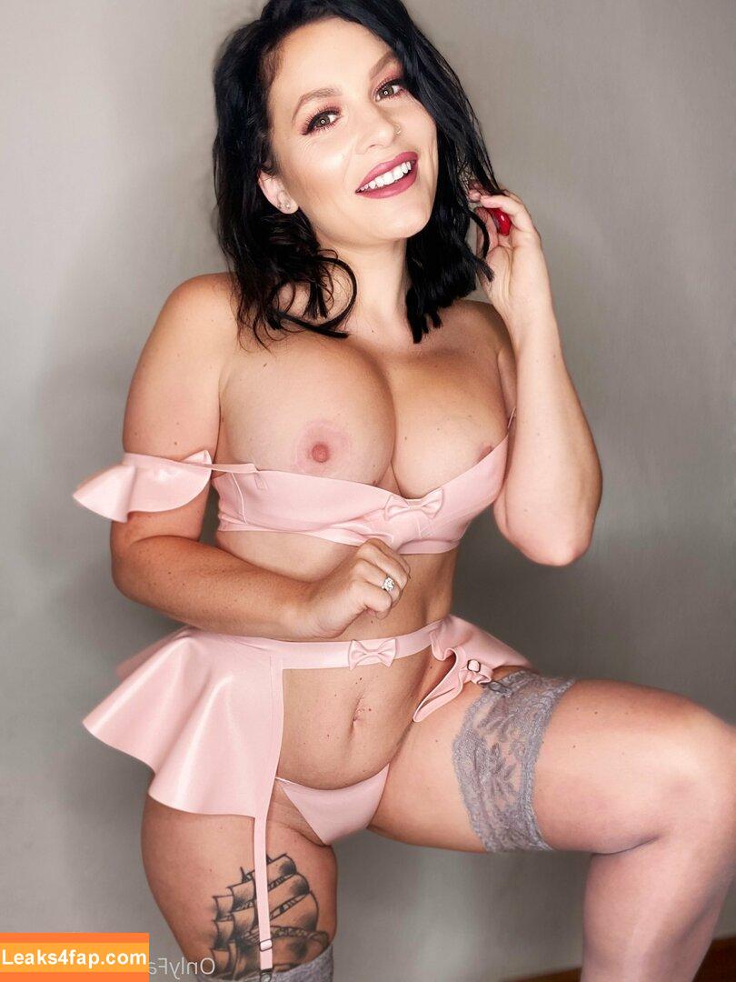 amylu leaked photo photo #0025