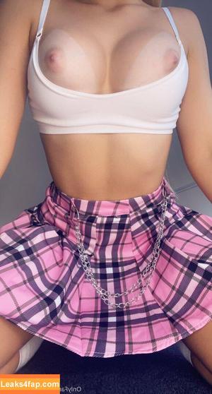 Amyrosebutt photo #0170