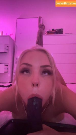 Amyrosebutt photo #0319