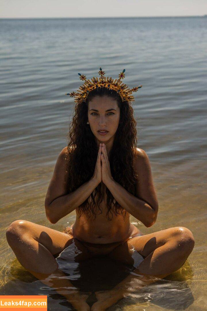 Ana Lucía Silva /  leaked photo photo #0010