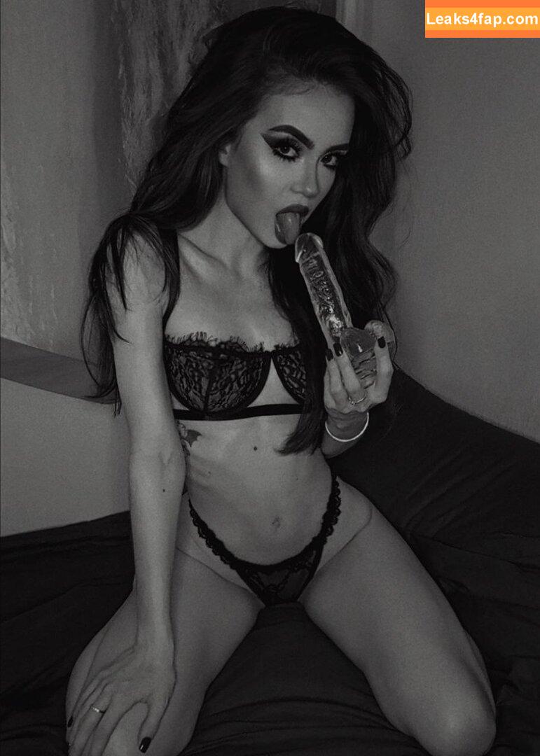 anastasiadostoevskaya / Anastasia Dostoevskaya / exwithsex / gothspvt / whoreoooo leaked photo photo #0024
