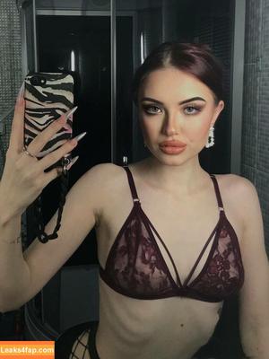 anastasiadostoevskaya photo #0002