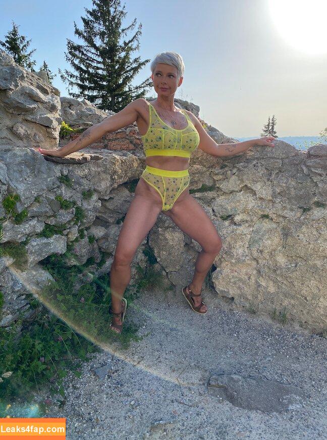 Andrea Patonai / Amazinglife01 / FitAndLingerie leaked photo photo #0318