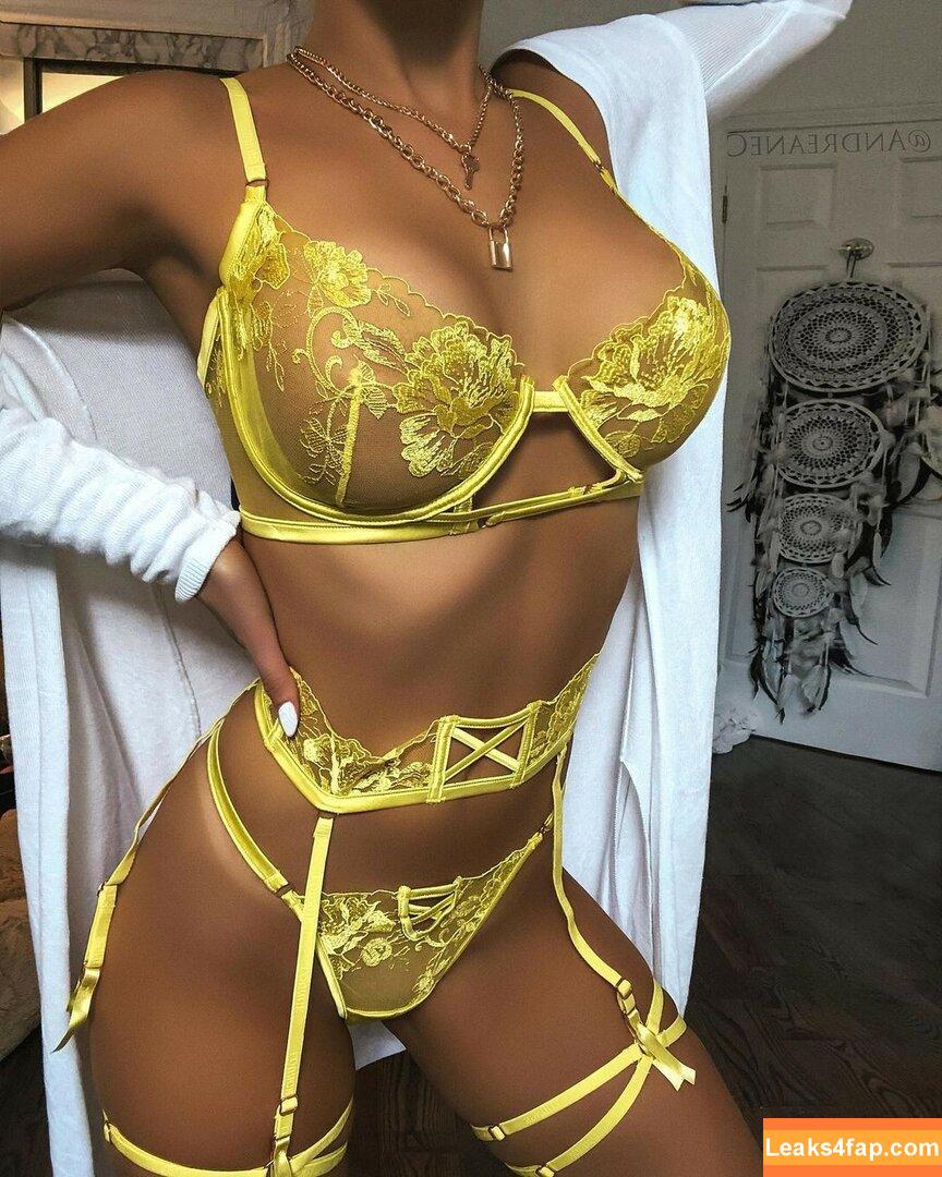 Andreane Chamberland / AndreaneC слитое фото фото #0004