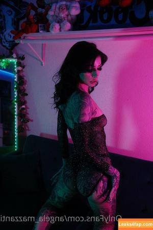 Angela Mazzanti фото #0091