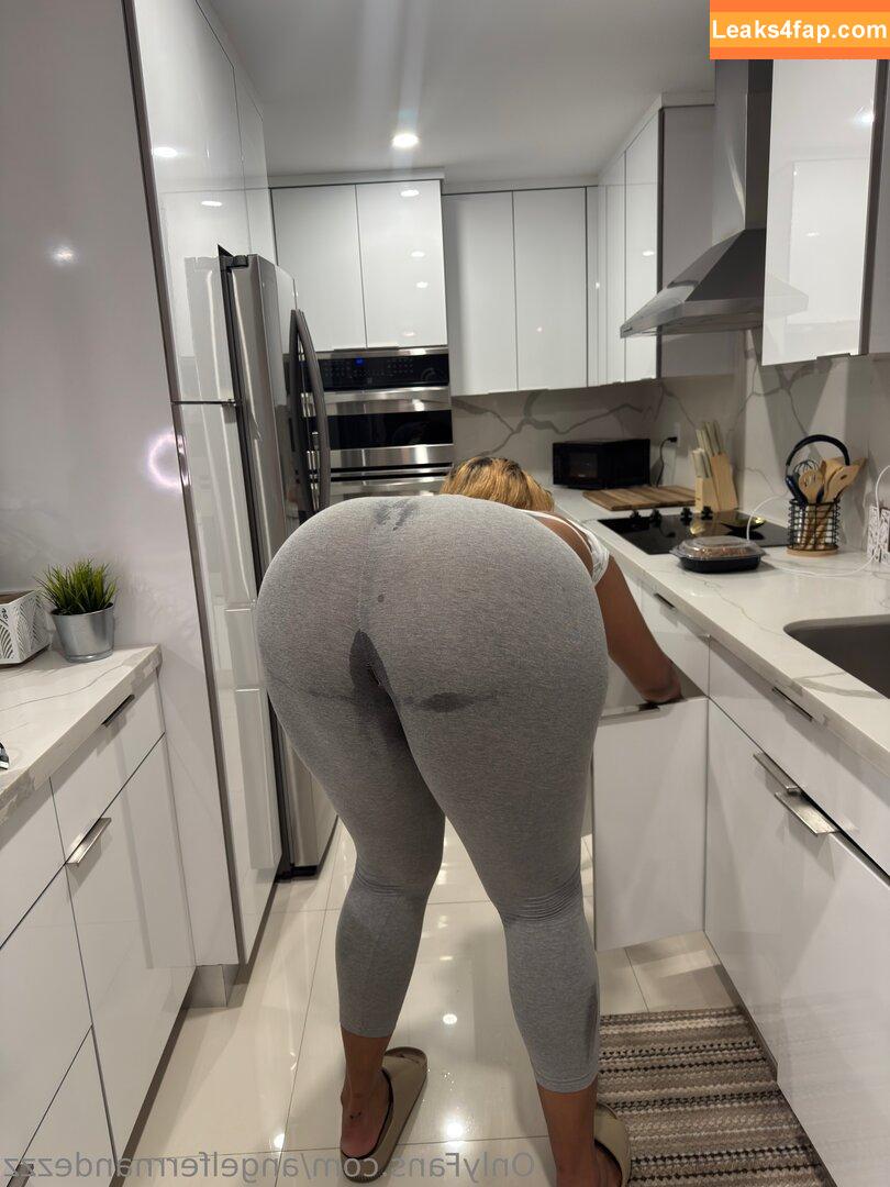 angelferrnandezzz / angelferrnandezz leaked photo photo #0011