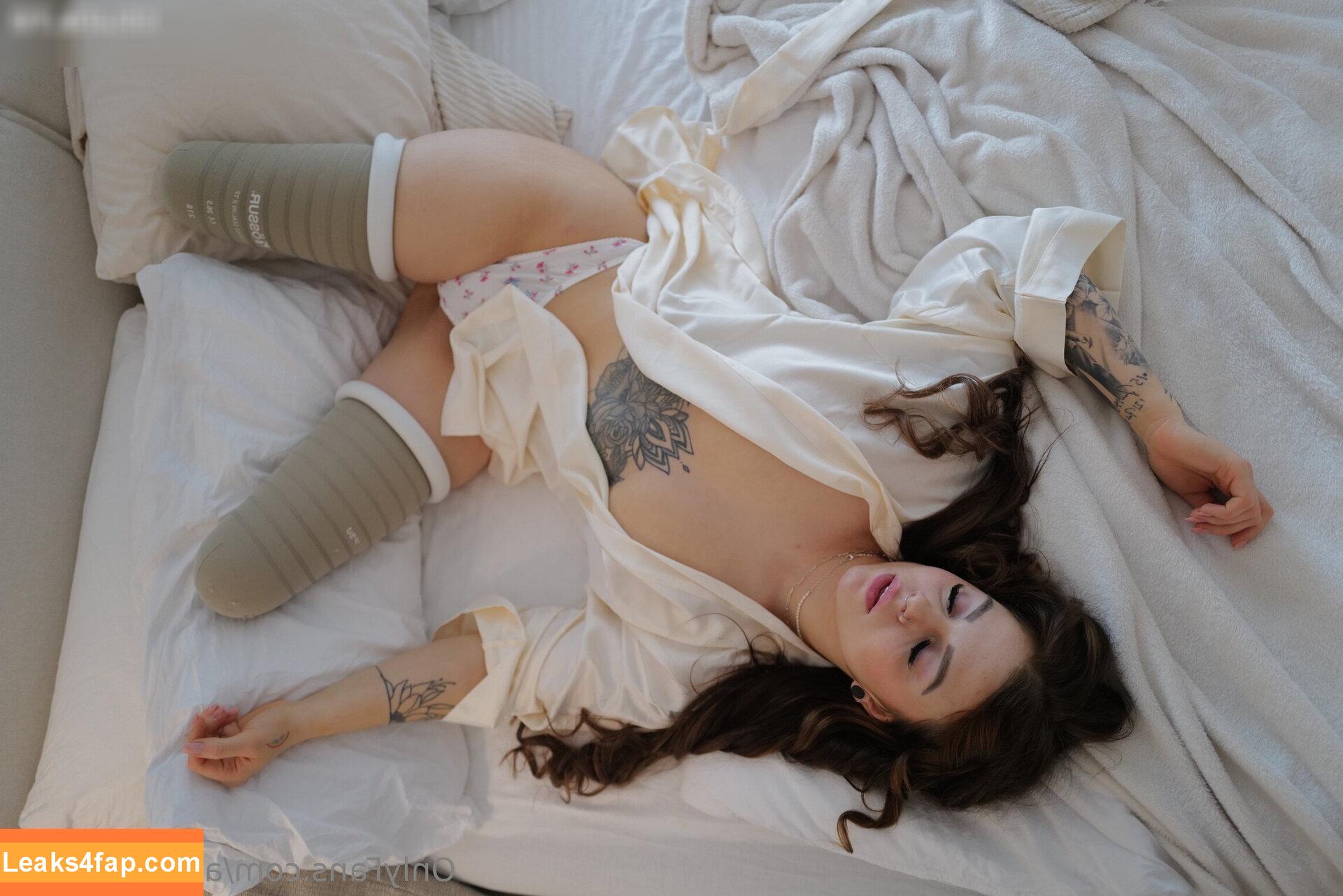 Angie Berbuer / angieberbuer leaked photo photo #0030