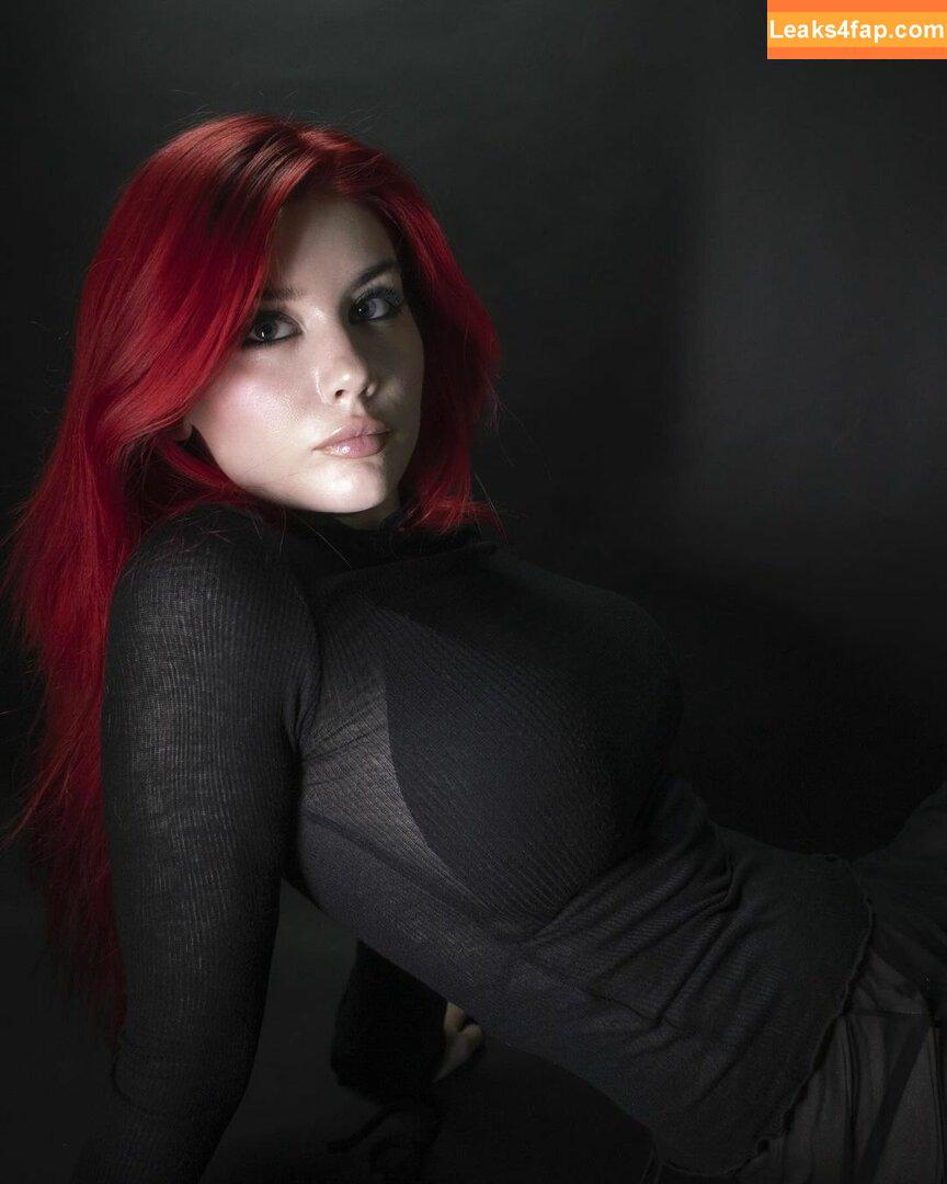 Angie Strelnikova / Angie Cosplay / PlaySafeee / roga na noge / roga_na_noge leaked photo photo #0128