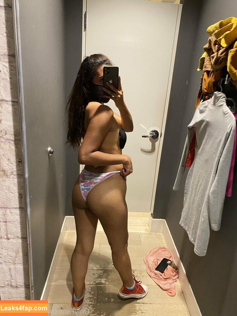 AngieBlue21 leaked photo photo #0014
