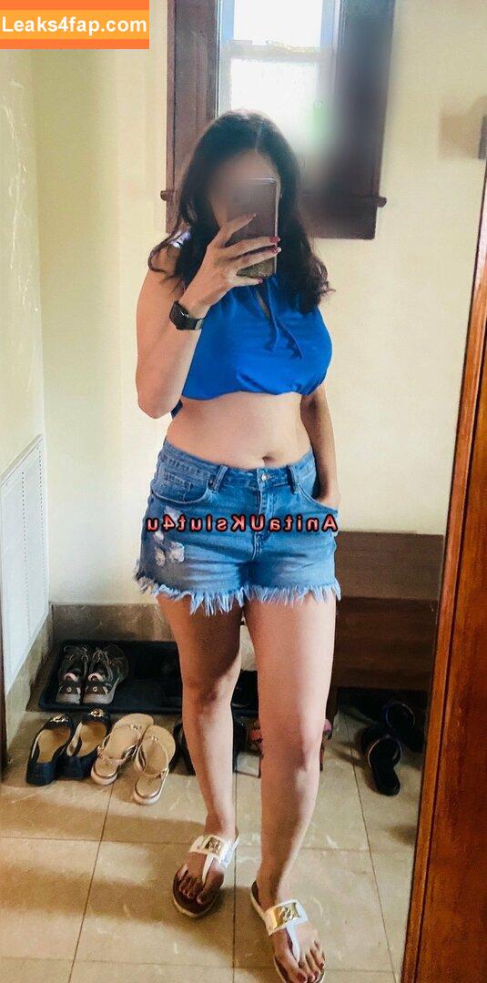 AnitaUkSlut4U / anitauks4u / https: leaked photo photo #0045